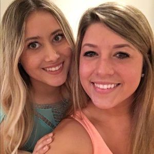 Meet your Posher, Carly